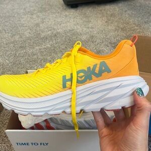 Hoka Rincon 3 men’s - new in box